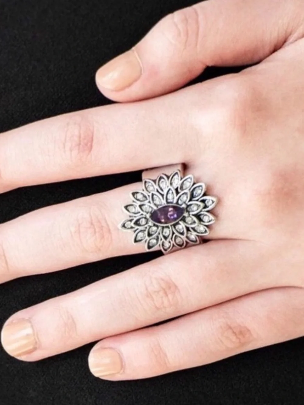 3/$15 🌟 Paparazzi Glamified Glam - Pink Flower ring NWOT